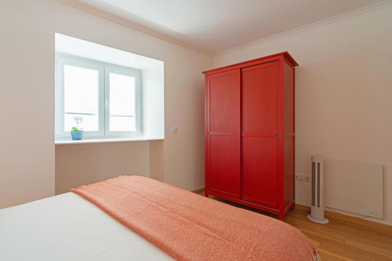Apartment With Private Terrace 250m To Largo Intendente