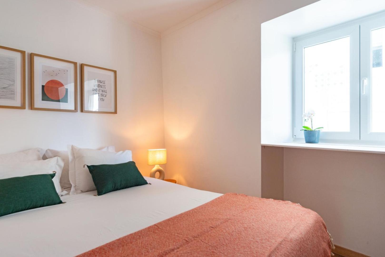 With Private Terrace 250m To Largo Intendente Apartment Lissabon